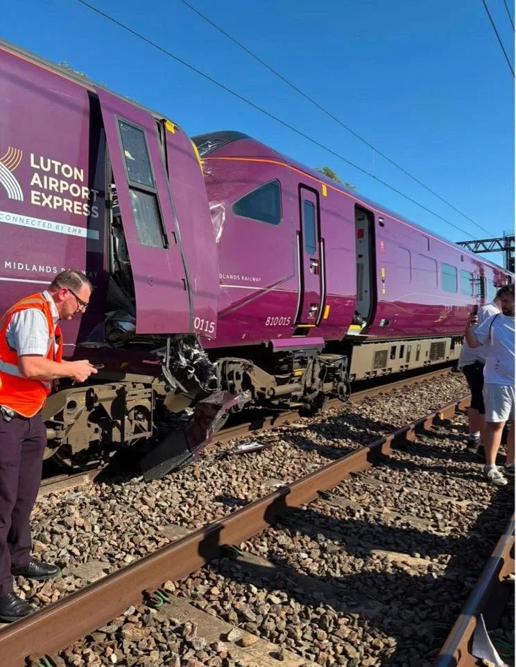BREAKING NEWS:- EMR Train from Corby to London crashes into another train